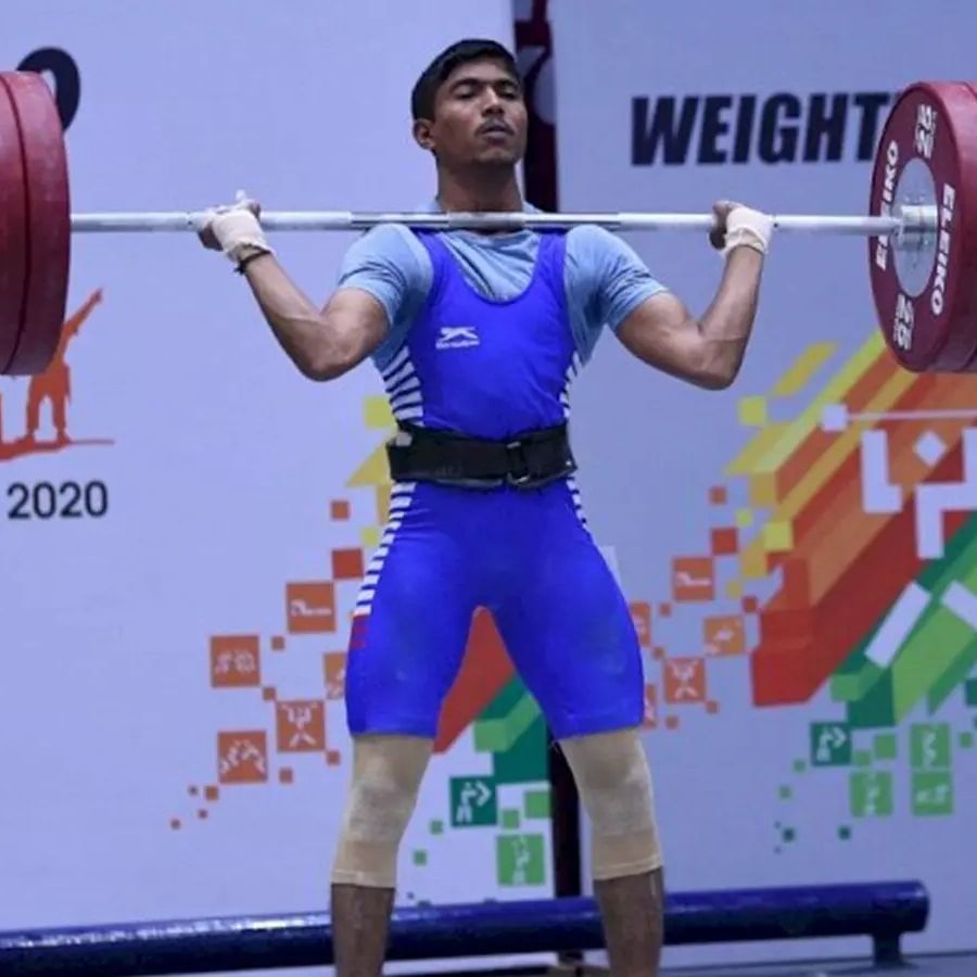राष्ट्रमंडल खेलों में पान वाले के बेटे ने जीता के लिए पहला पदक, जानिए कैसा रहा संकेत का पान की दुकान से पोडियम तक का सफर